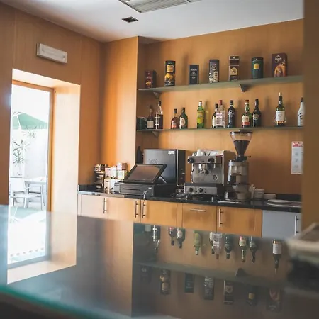 德尔瓦酒店 酒店 Cerva